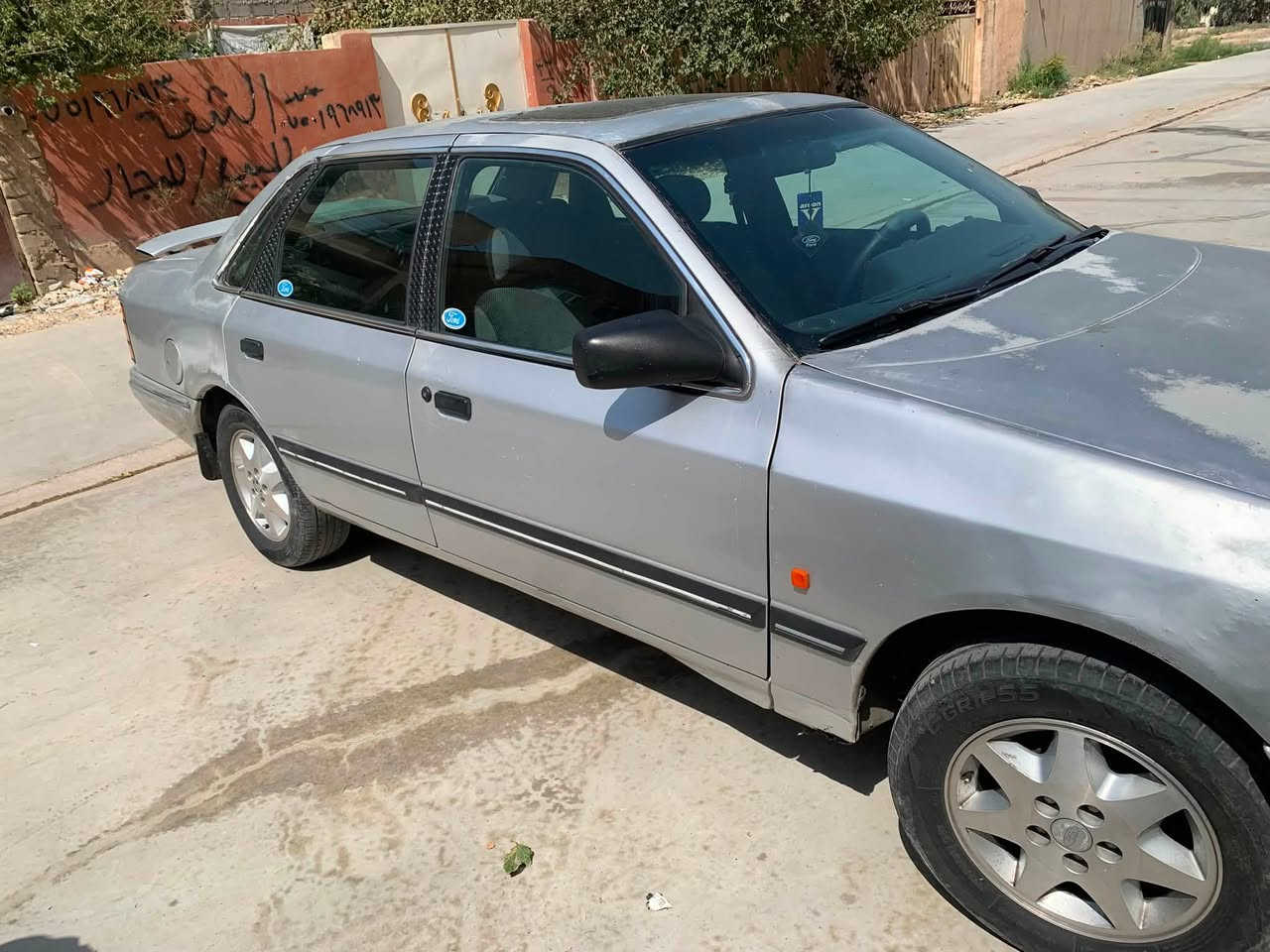 فورت سكوربيو موديل ٩١  كير و مكينه شرط تبريد شغال المكينه قبغ اسود لا صرف ولا نفخ كير عادي  طخم تاير جديد  / بيها كاربون بانزين / الدشبول من جه السايق مكسر فقط / سعر 21 
***********
