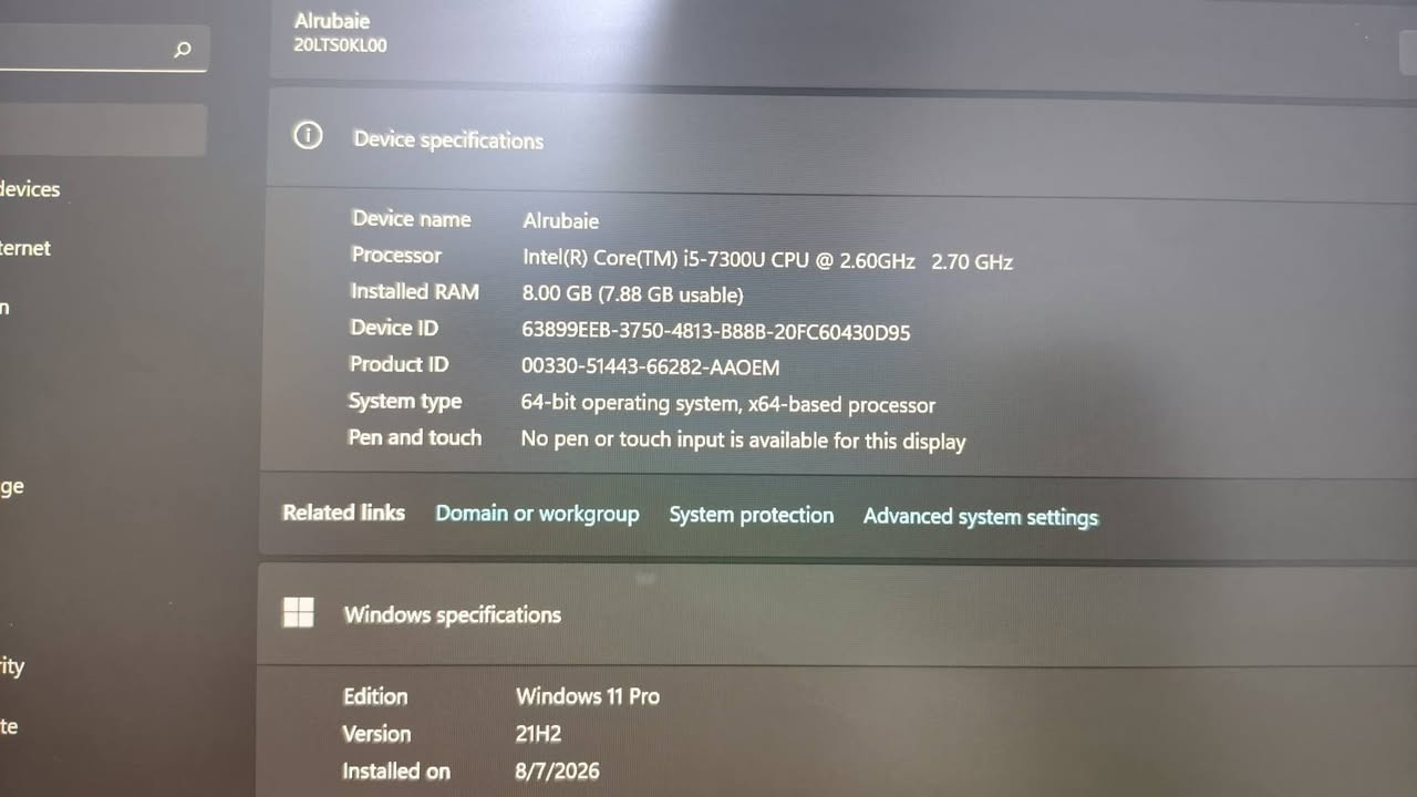 لابتوب Lenovo ThinkPad
كوراي 5 جيل 7 رام 8 كيكا وهارد 256 كيكا
نسبة صحة البطارية 85% حجم الشاشه 14 انش كارت الشاشة مدمج من نوع Intel UHD Graphics 620 منصب عليها ويندوز 11 Pro اصلي مفعل مدى الحياة ملحقاتها شاحنة وجنطة 
السعر 285 الف وبيها مجال للشراي 
واتساب او اتصال ***********
