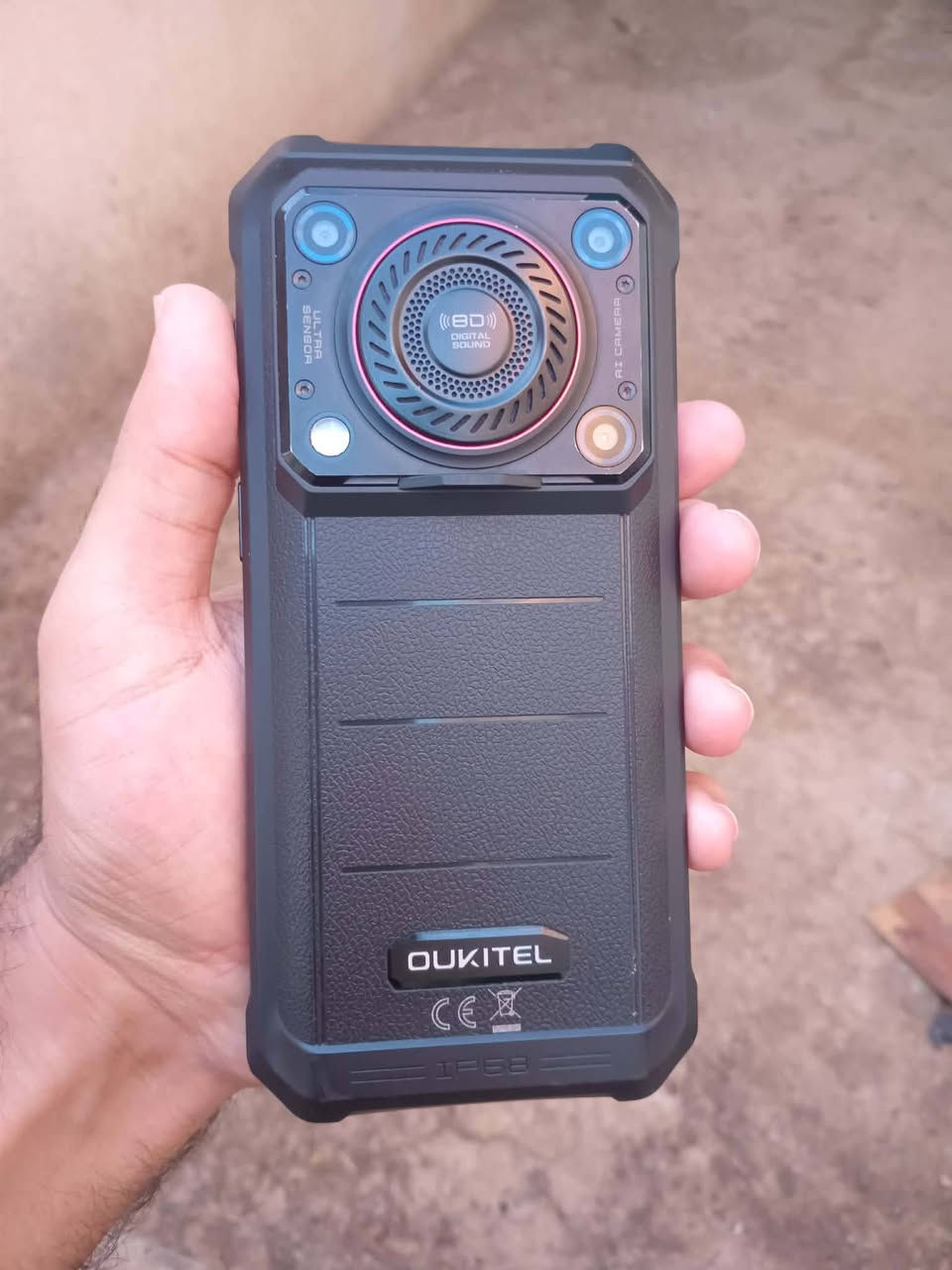 oukitel wp36 pro
بي خاصية NFC 
ذاكرة الجهاز 256
الذاكرة الداخلية 6+18=24
بطارية 10600يستخدم باور بنك ايظا
سماعه قويه جداً جهاز غني عن التعريف اللي مستخدمة يعرف مواصفاته سعر الجهاز 200قفل قليل مستخدم يرهم مراوس حسب القناعه المو شراي رجائا لا يتصل ولا يراسل  واتساب وخط
*********** غراظة كاملة

