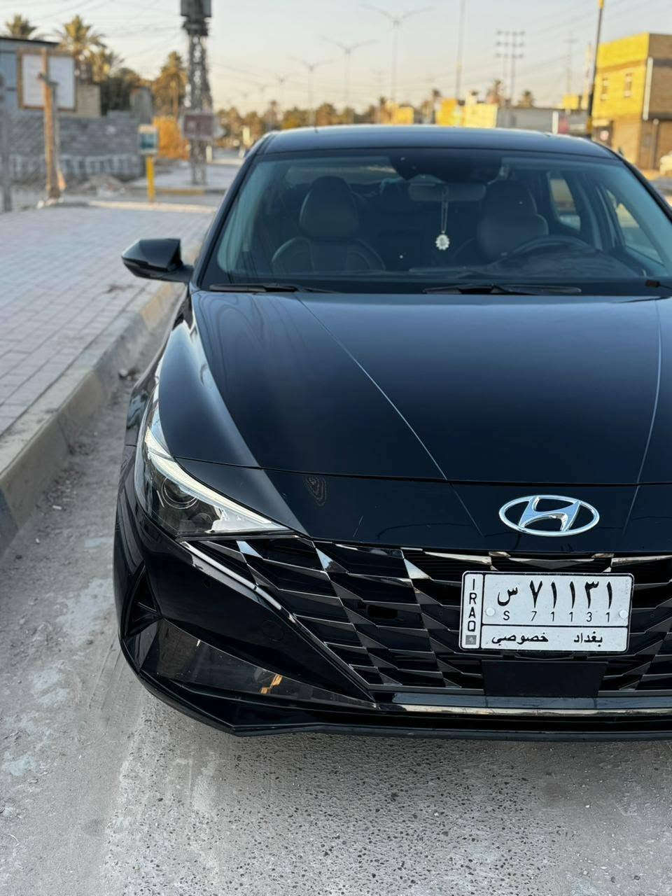 يا الله النترة موديل ٢٠٢٢ وارد كندي رقم معوقين بعدلة اقل السنة وتصير حرة مراوس فقط مابيع مراوس السيارة فول مواصفات عدة قطعتين تبريد مكينة ٢٠٠ دوش شرط ما مفتوحة كير مبدل اي تي للاستفسار علة الرقم *********** العنوان بغداد تقاطع الكيارة
