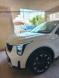 سورنتو 2025 مكفولة كفاله عامه  رقم بابل ماشيه 14 الف ام الضمان خمس سنو...