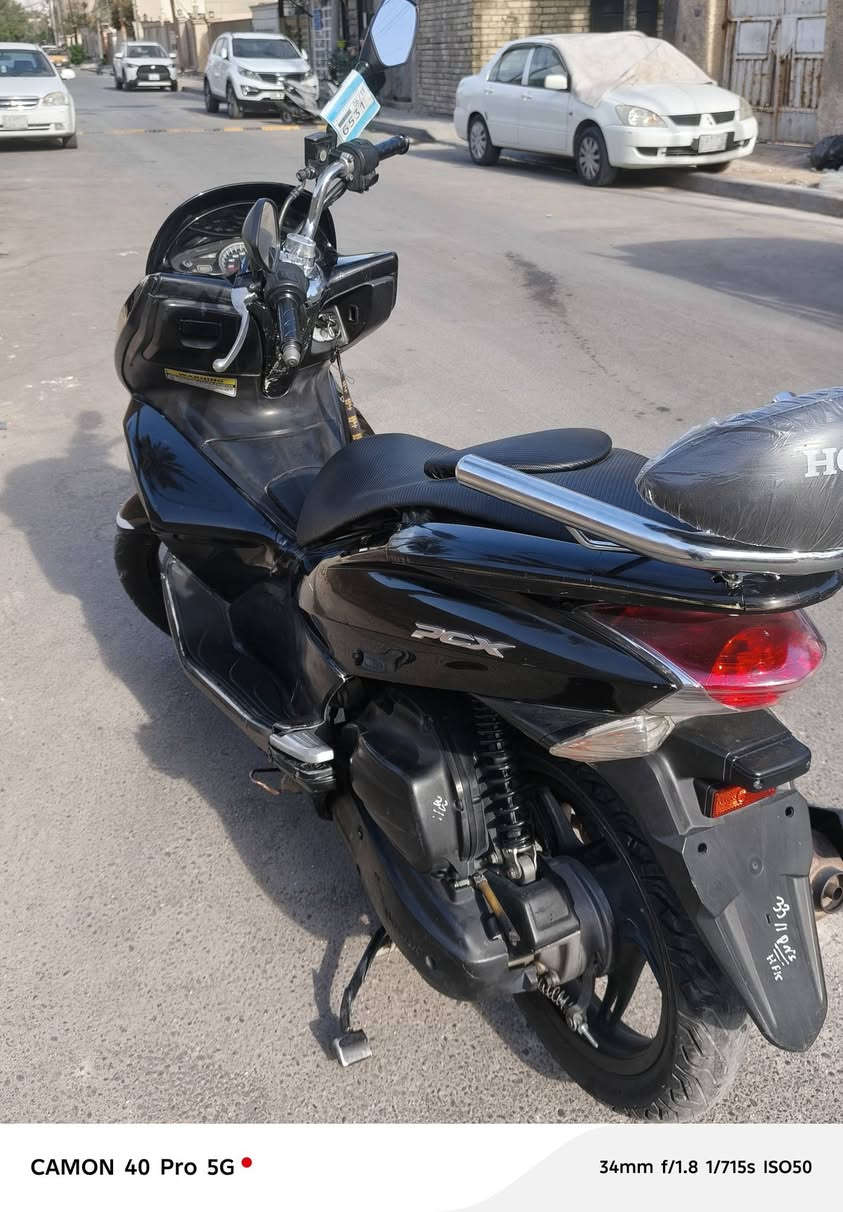 سلام عليكم دراجه pcx جيل الأول الدراجه مامتعوبه شلعه معدل كهربائيات كله شغالهه حساس ازدحام حساس ستنان الدراجه مكفولة اينقص مابيها السعر مليون و 300 وبيها مجال قليل مكاني بغداد البنوك *********** متواجد واتساب أو رصيد

نص مكتوب في الصور:
- CAMON 40 Pro 5G 27mm f/1.8 1/387s ISO50