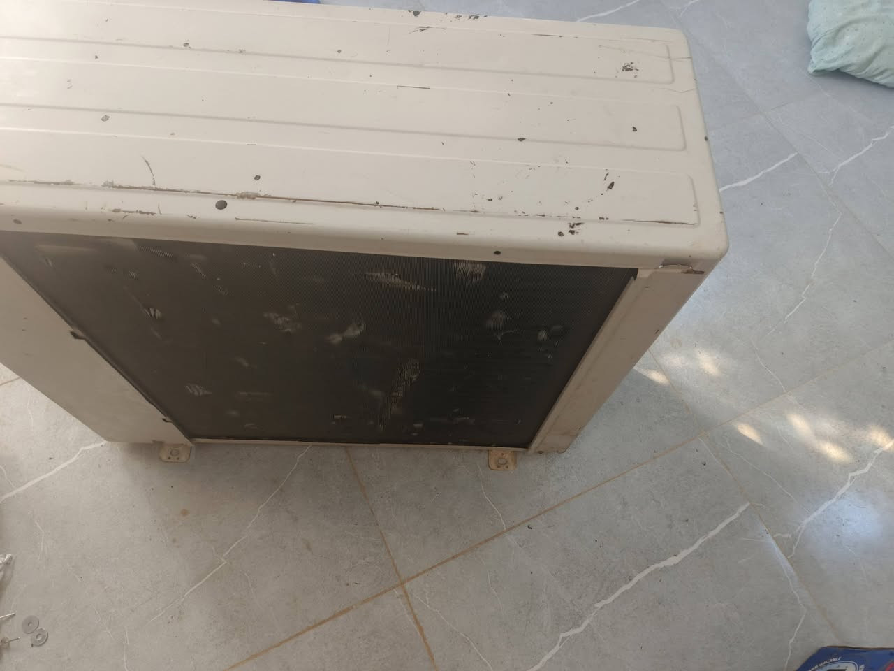 اسبلت طنين الجي عاطل ابيع كوم حديد كامل هوا وبواريه وايراته مكان ميسان  ***********
