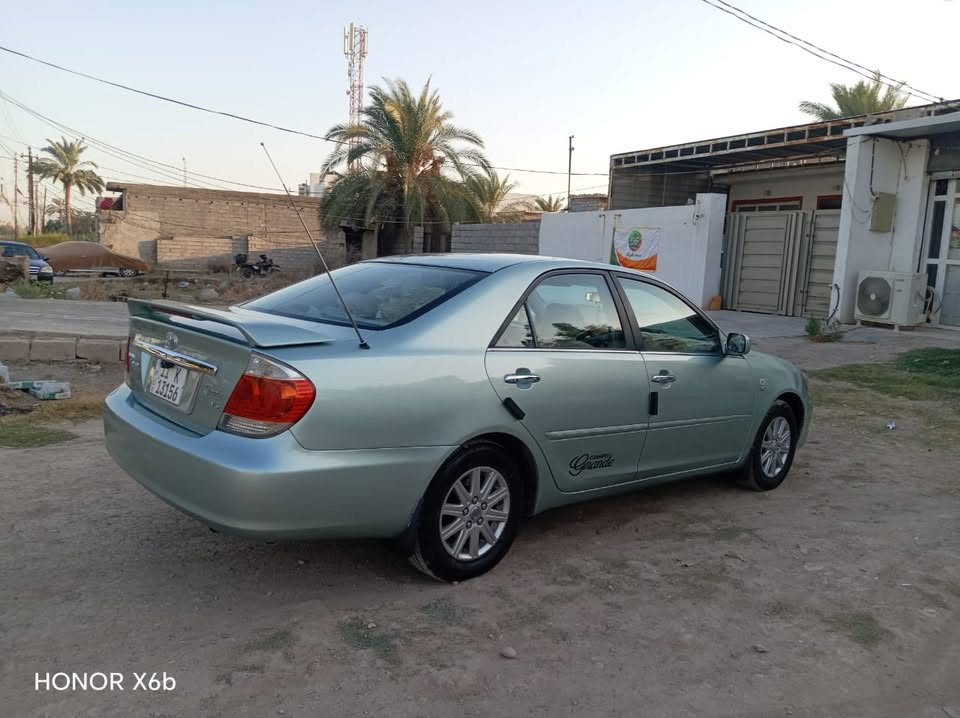 كامري موديل 2005 حجم المكينه 6 سلندر 3000  كراند خليجي (تبريد خلفي، مقاعد أمامية كهرباء، سلايد روف، صاجيات، تحكم دشبول لمس، برده خلفيه بلاديه، صاجيات بلاديه دواخل جلد) _كير و مكينه مكفولات، ماشيه ١٤٥ كم حقيقي، تبريد جيد جداً، تخم تاير جديد، مصبوغه صبغ عام أثر جراد مع الصور قبل الصبغ... السعر ٨٥ $
***********

نص مكتوب في الصور:
- HONOR X6b