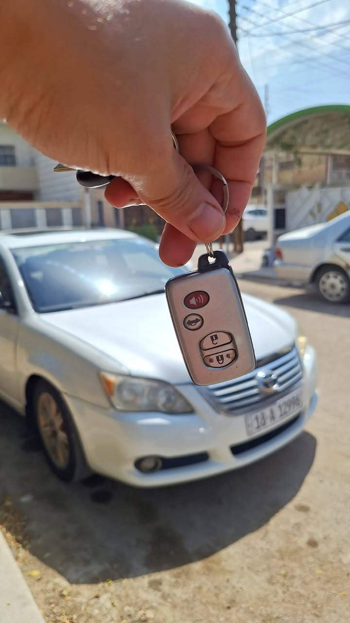 السلام عليكم
السعر ٨٠ ورقة وبيها مجال بسيط
............
افلون ٢٠٠٦ وارد خليجي،،كير ومحرك بحالة جيدة،،تبريد ثلج،،،بيها تبديل جاملغ،،السيارة نضيفة،،،رقمها بابل انكليزي،،،السيارة بأسمي ثاني يوم التحويل،،العنوان بغداد شهداء السيدية،،قرب تقاطع درويش
ابو سرمد ***********
اتصل وتدلل.
