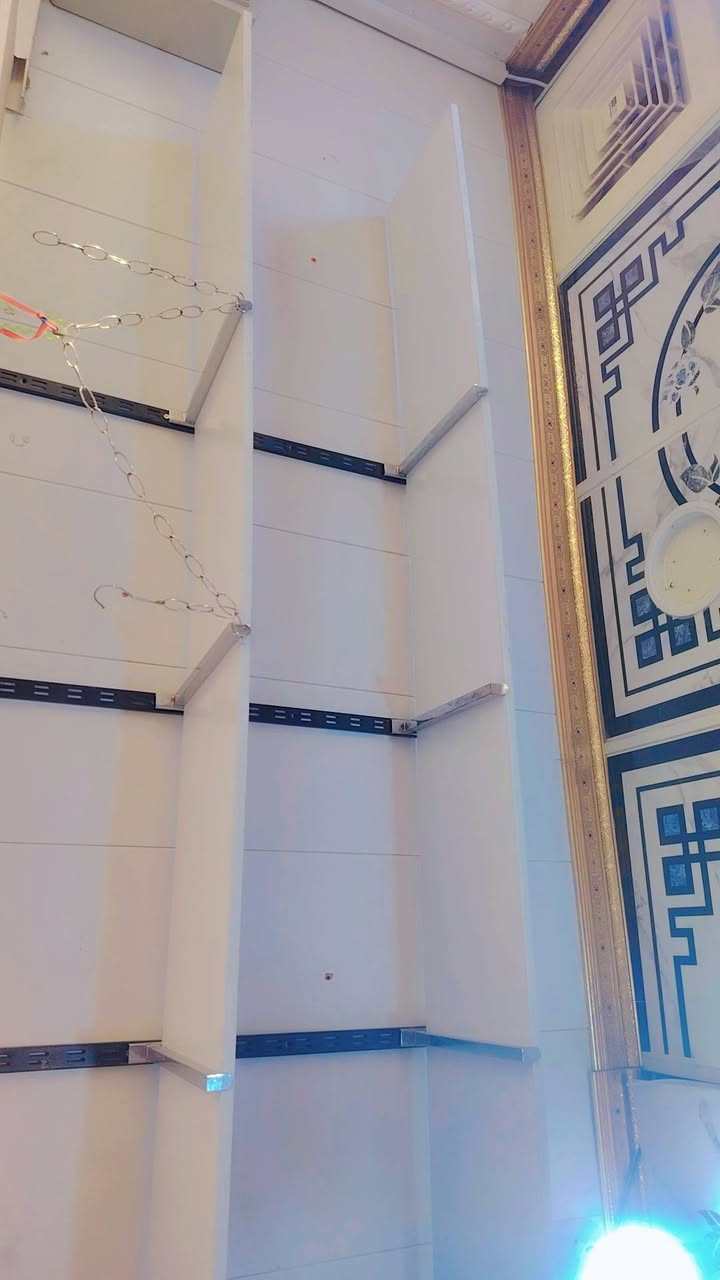 ٣٠ رف • ٢م لكل رف • سبلت وادي طن ونص