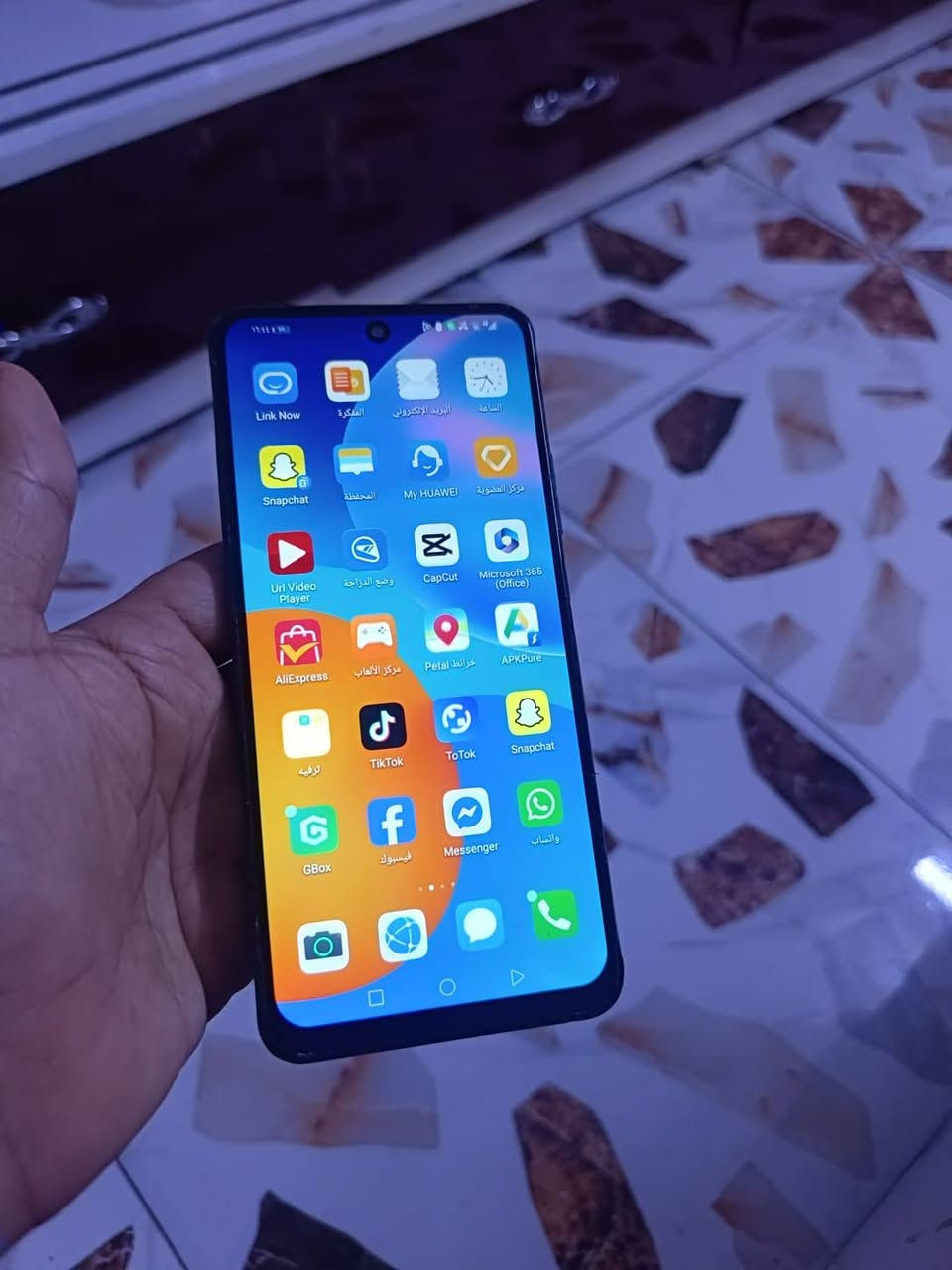 هواوي Y7a جهاز فقط مستبدل شاشه نضيف ذاكره 128 كامرات كلش  حلوه جهاز كله شغال ع فحص اتصال نت صوت سيم كرت  كله شغال  كلشي شغال تجي تفحص براحتك سعره 75 بي مجال كلش بسيط ***********
