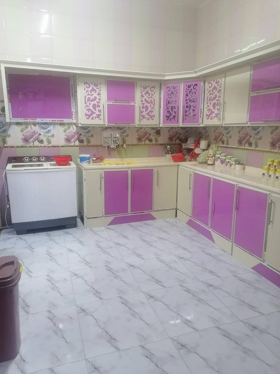 السلام عليكم بيت 100 البيع فلاحيه يم المستوصف***********
