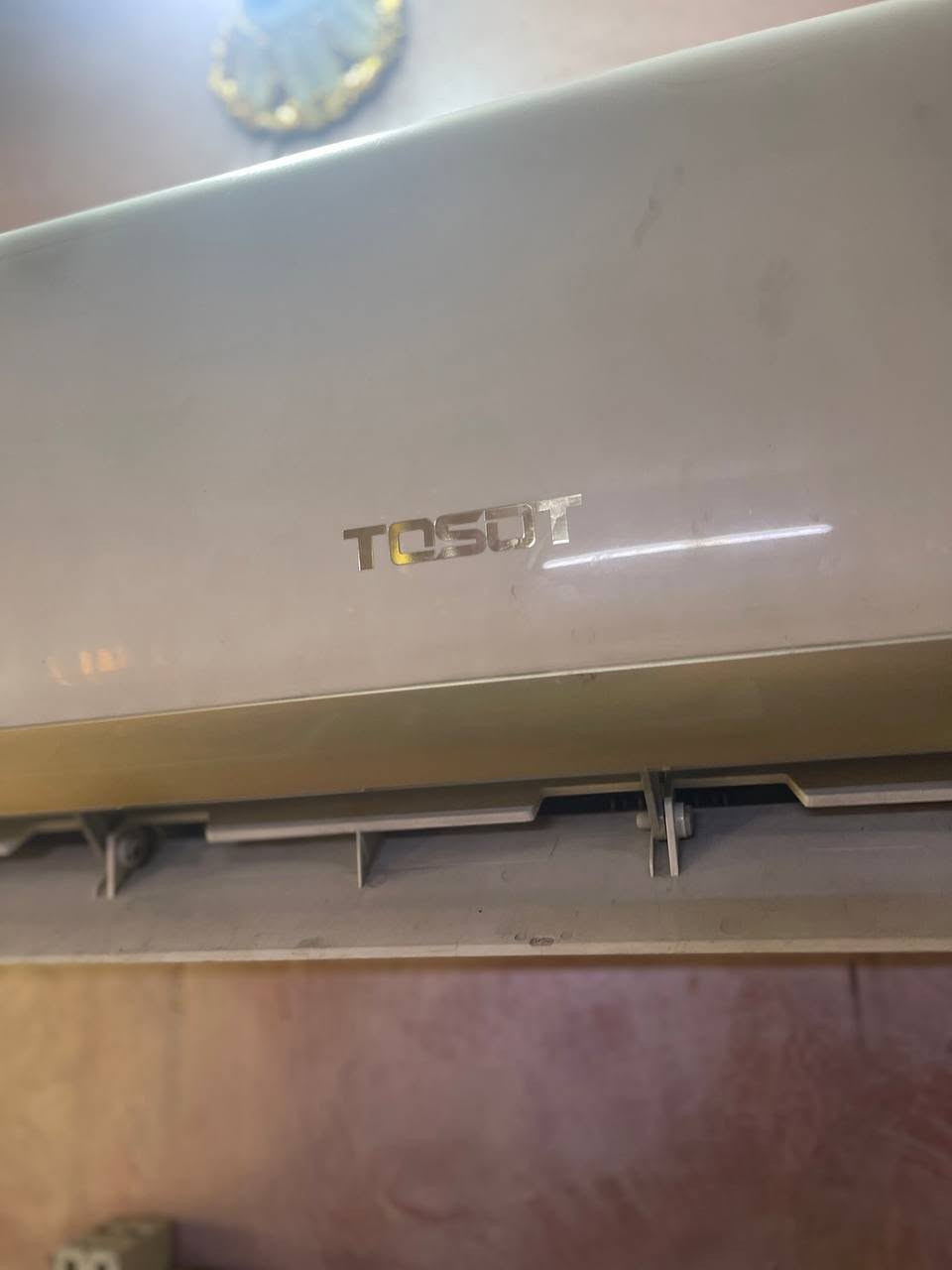 سلام عليكم حبايب عندي سبلت توسوت Tossot طن ونص نضيف جدا يرادله بس غاز وبي ليلك صغير جدا لتواصل *********** او خاص عنواني بغداد الدوره سبلت نضيف وجميل سعر مناسب🩵
