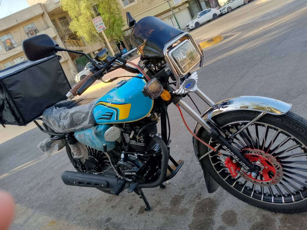 سلام عليكم دراجه يرانيه جديده صار سبوع من ماخذه جديده بلجيس مكينه 200 ناعمه بصمه تشغيل عن بعد موديل 2026 خمسه كير لون مميز مشتراته مليون 200 ابيع مليون 50 الف قفل مكاني بغداد الاعظميه *********** بغداد, العراق
