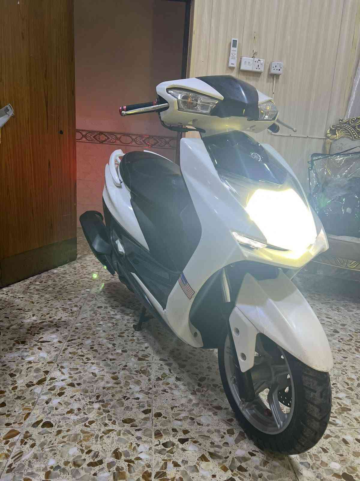 دراجه سكنس فحل شمعه ياباني جديده مال رمبه نوزل خطين قبق نفخ ستان كهرباي مكينه ناعمه شلعه معدل كفرات اصليه دراجه تتعب دكول جديده مكفوله كفاله عامه اي نقص مابيها السعر مليون 400 العنوان بغداد الكرخ رقم ***********
