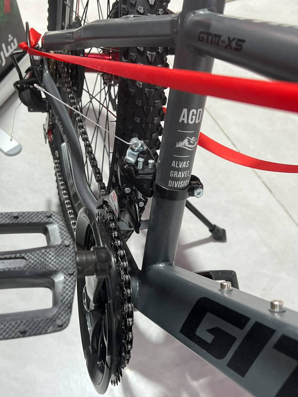 سلام عليكم 
بايسكل جبلي للبيع ماركة GTM-x5 (GITMA)
ما مستعمل ولا مشدود بعده بالكراتين مواصفاته گدامكم 
المكان /كربلاء -حي العباس 
***********
