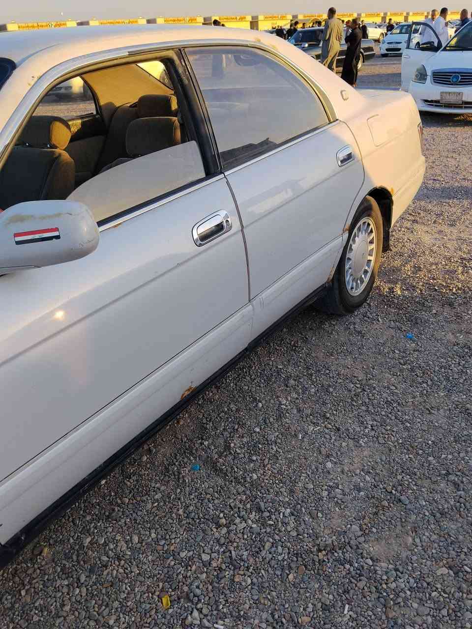 بطة منفصل موديل 1991 بصرة مشروع وطني سنويه تنتهي ب 2027تحويل مباشر كفاله كص ونقل وعيب شرعي مكينه وكير وتبريد حلوات حداده 70/100 مكاني البصرة الشعيبه بيع مستعجل السعر 55 للاستفسار ***********

