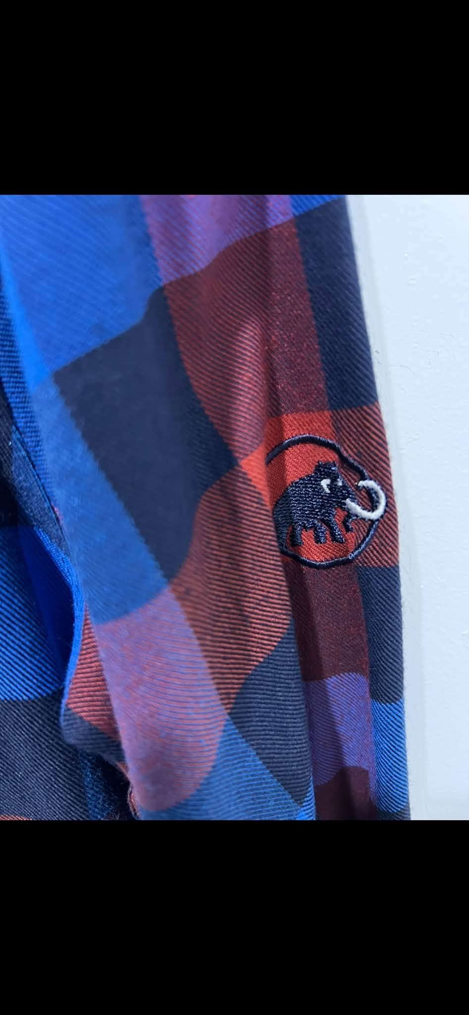 mammut
fjallraven
size_L
نظافە%100
توصیل جمع
***********
