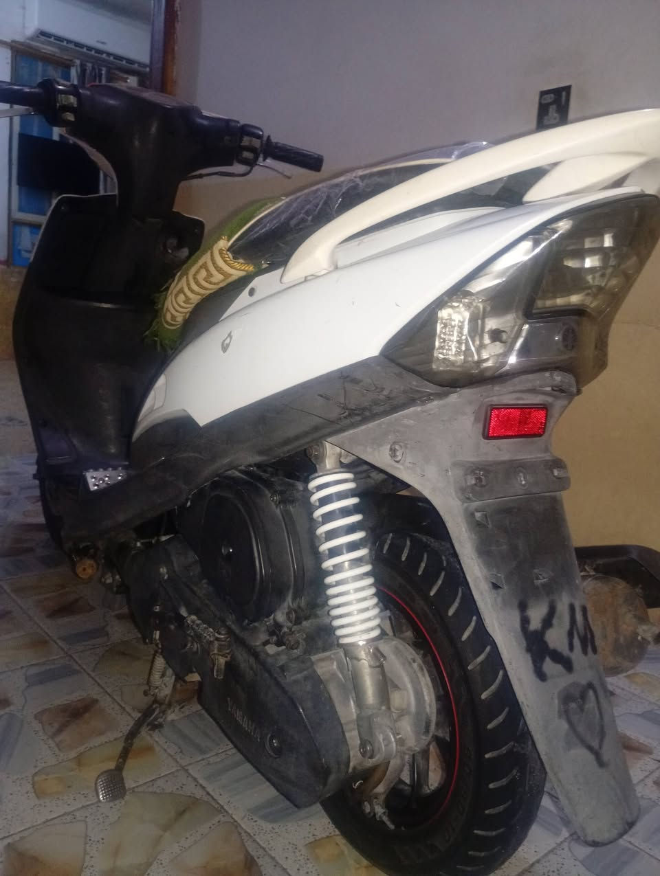 سلام عليكم ماكس عدله  بوشه 55 بلاد بيهه كفر اربع ولفات بلاد دراجه بيهه دزويد
شيال رياضي 
يدات رياضي+عنبار 
ويل رياضي+قطره 
سلف 55 قبق فلاوين رياضي 
دراجه صارلهه شهرين من طالعه من الحمداني 
مكاني كربلاء كنطرت السلام السعر 750 وبيهه مجال لشراي 
اتصل وبيك خير وتدلل ***********
