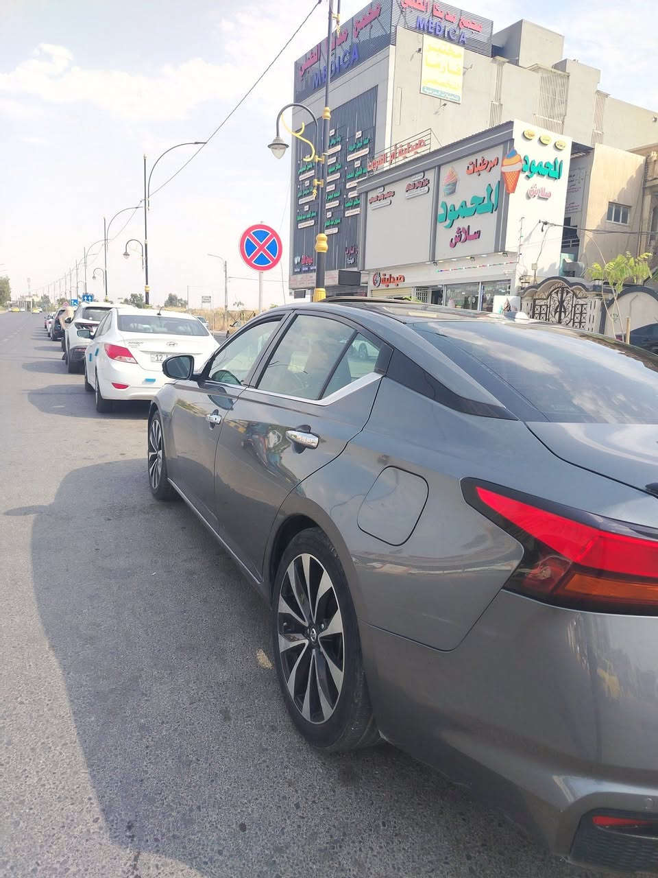 للبيع فقط بدون مراوس
التيما ١٩ وارد أمريكي فول مواصفات فتحه سقف تبريد قطعتين منفصل توقف ذاتي رادارات جانبيه تشغيل عن بعد كشنات جلد هيتر تحكم عن بعد بصمه صبغ بوند جاملغ
رقم وهزه جديد
***********
