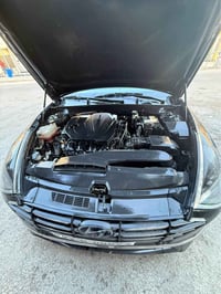 للبيع فقط مكان حي الجامعه رقمي السياره وكاله باسمي رقمها شمالي السنويه...