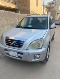 محرك ٢٠٠٠ • جير ميكانيكي • مصبوغ