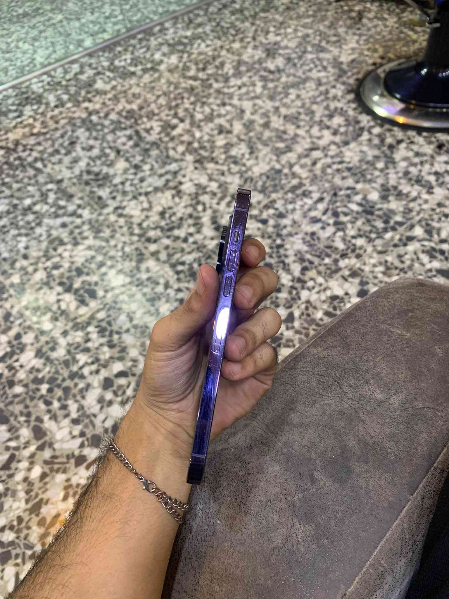 ايفون 14 برو ماكس • ٢٥٦ • بطارية ٨٧٪