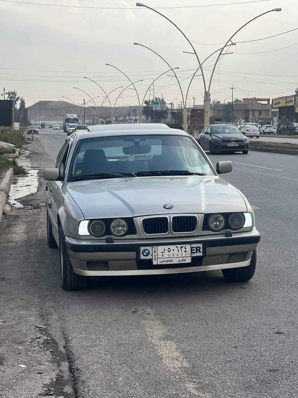 سيارة للبيع bmw 525 موديل 1989 محرك بطه ضضرها جاملغ خلفي سايق صبغ عام جمالية رقمها نينوى سيارة كاعدة السعر 45 وبيها مجال غير (متواجد بالفيسبوك مكلف بالنشر) للتواصل *********** مكان السيارة موصل حي المهندسين موصل, نينوى
