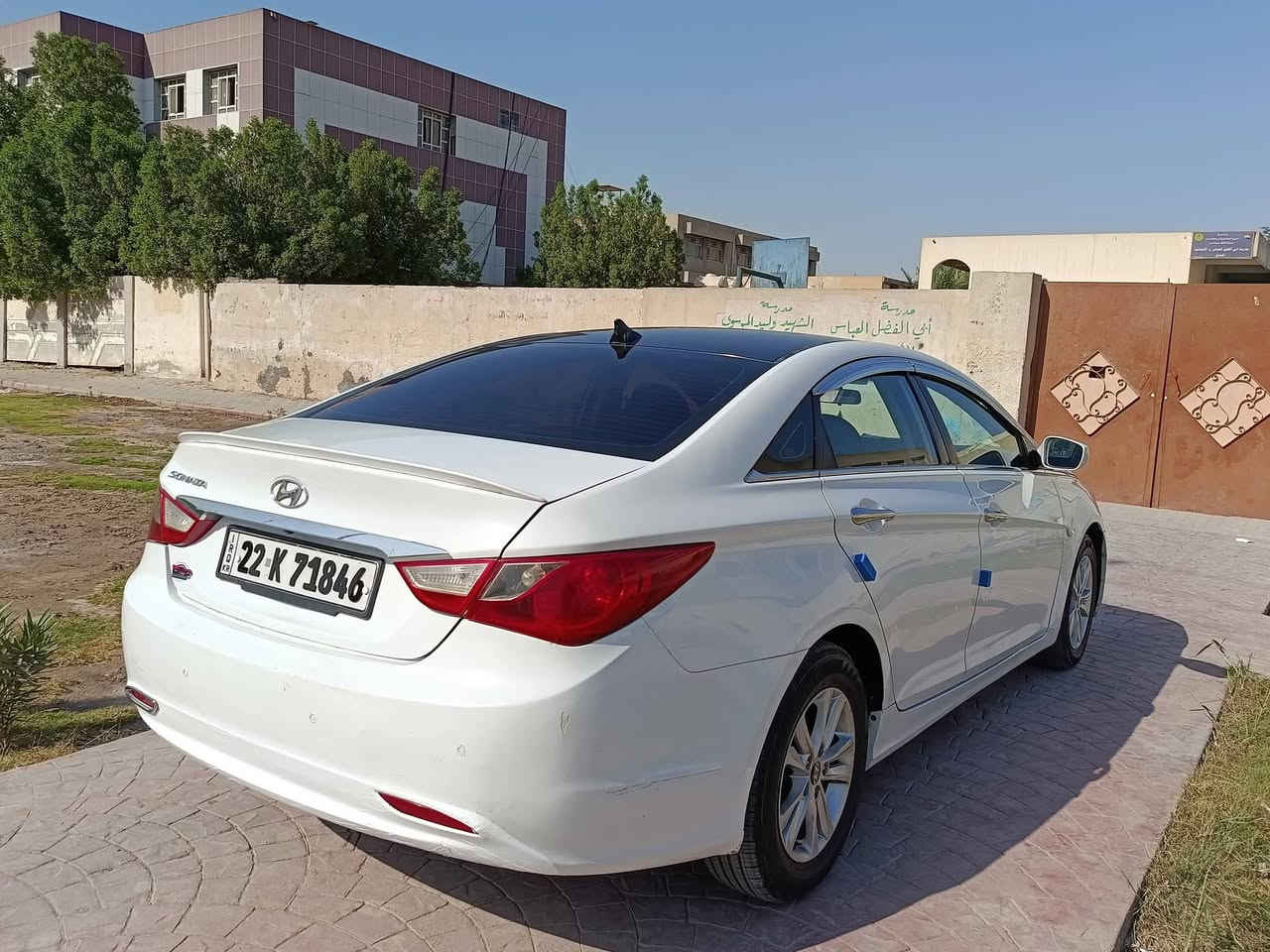 سلام عليكم عدنه هاي  سوناتا محرك دوش مديل 2010 

بيه مكانين  صبغ. موضح بل سونار  سياره حلوه مامخليه بنقص 

نزلت صور. والسونار.  وكل تفاصيل. وسعره 94 ورقه
 عندي بناء تجون لبيت وتشوفون نقد فقط    ول مشتري لازم يحول مباشر     تحياتي الكم. ***********. 

ملاحظه سقف مغلف فابلون لجماليه عله شكل بنراما

مكاني بغداد الرصافه
