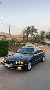 للبيع Bmw730  موديل ٩١ رقم بغداد الانكليزي باسمي تحويل مباشر هزه جديده...