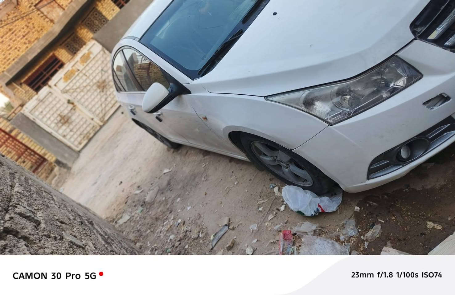 دايو لاستي كروز 2009 مكينه شديته قبل شهرين حداديه زينه تبريد مايشتغل دوس معمرات جدد بيه رشات صبغ بدون دواخل ابيع حزام مكاني بابل السعر 52 
***********
