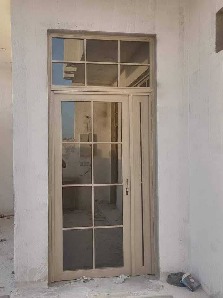 🔒 الأمان والجمال في مكان واحد مع حدادة الأخوين 🚪✨
​نوفر لكم تشكيلة واسعة من الأبواب والشبابيك الحديدية المصممة بأعلى معايير القوة والصلابة مع مراعاة أحدث الموديلات العصرية.
​💡 لماذا تختار حدادة الأخوين؟
✔️ دقة في العمل والقياسات.
✔️ أسعار مناسبة ومنافسة.
✔️ سرعة في الإنجاز والتسليم.
​📞 للتواصل: (***********
***********)
📍 الموقع: (موصل صناعة الكرامه )

نص مكتوب في الصور:
- سأكتفي بروحي
- نشط الآن