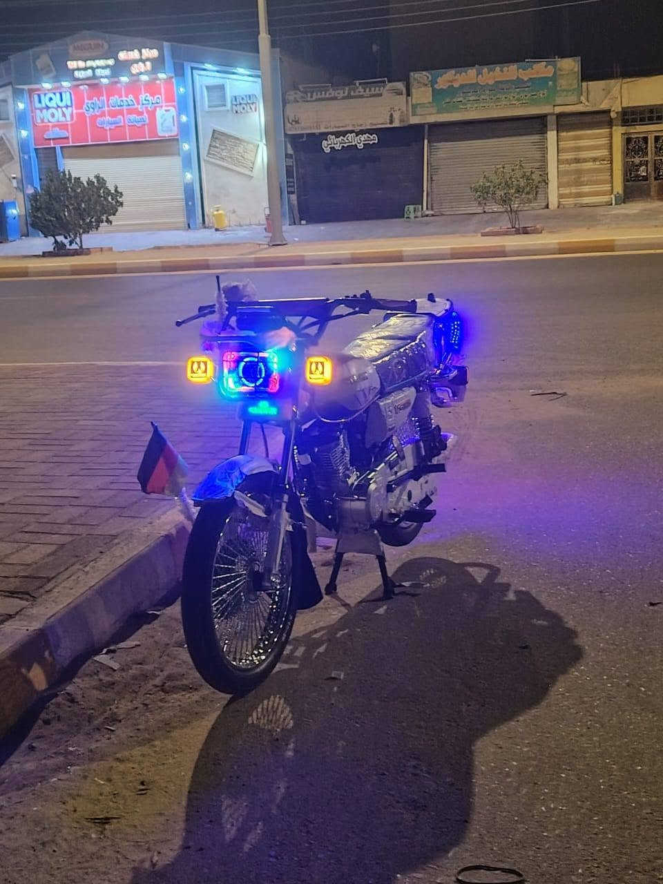 ايراني تايكر 4كير موديل 25مرتبه مجبزه دراجه جديده حيل فول حجي ما بيه اي نقص كلشي ما بيه بس تضرب هندر تطلع الله وكيلك كلشي شغال بيعه شلعته تشك تبليط بيه اوراق سعره 875بيه مجال مكاني الرمادي رقمي ***********او راسلني وتساب أو ماسنجر
