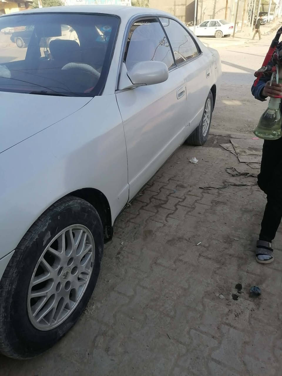 سلام عليكم شيزل للبيع بيه بس عكاله سنويه ل30وبسمي حداد وره وكادام فول تبريد شغاله مكينه 2500كرتون رقم ديالى ديوانيه قضاه المهناويه ***********
