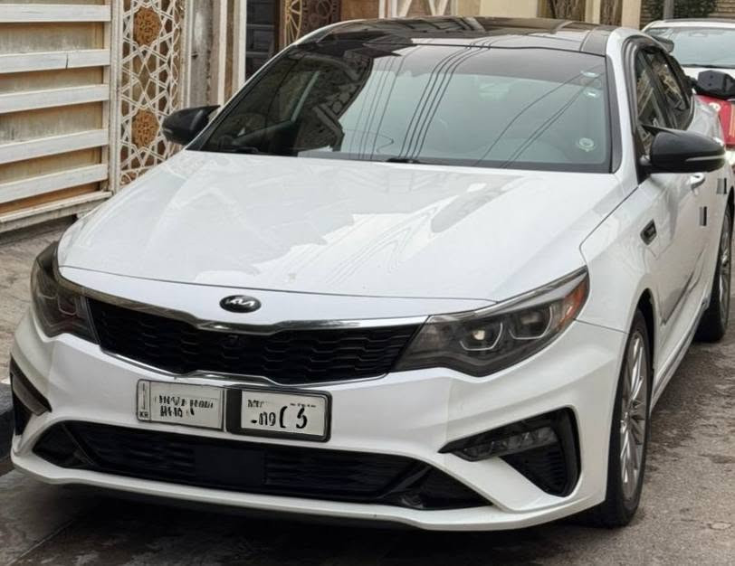 السلام عليكم
للبيع KiA OPTIMA SXL 2019 أعلى فئة VIP السيارة حادثها الجاملغ الامامي فقط والجاملغ موجود بدون دواخل ولغود شواصي كفالة عامة بدون ارباك ماشية 59الف ميل السيارة جديدة وحلوة كلش ونظيفة وميحتاجلها صرف كير و محرك وتبريد كفالة محرك 2000 تيربو ومنزل صور السونار
مواصفات
بنراما
بصمة
جنطة ذكية
مري شفط
مري قلاب مع البك
رادار امامي
توقف ذاتي
قيادة الية
تحديد مسار
اربع كامرات 360 درجة
نقطة عمياء
حساسات خلفية
اربعة انظمة قيادة
Comfort-Eco-sport-smart
لدات بدشبول والابواب بلادي متغير
كشنات جلد تدفئة تبريد وخلفي تدفئةكشنات كهرباء الامامي
دركة Dتدفئة ستيرن
سماعات هارمن كاردن 12 سماعة
تبريد قطعتين
بردات خلفي بلادي
بغداد حي الجهاد ***********
رقم اربيل
السعر 168
اتصال فقط بيه مجال بسيط
