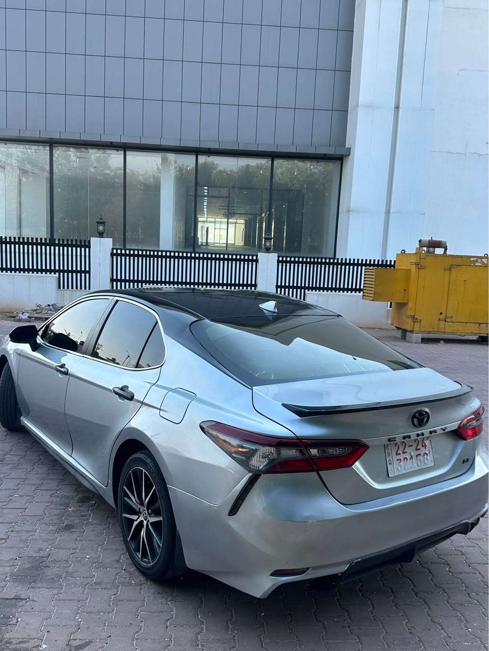TOYOTA CAMRY 2022 SE PLAS
٥ بارجه سبوخ رفز مرور ليژنه
گئر مكينه شه رت 
سيلايت بسما فول فول 
رفز مرور  ليژنه
سعر 108$مجال
*********** اكر, نينوى
