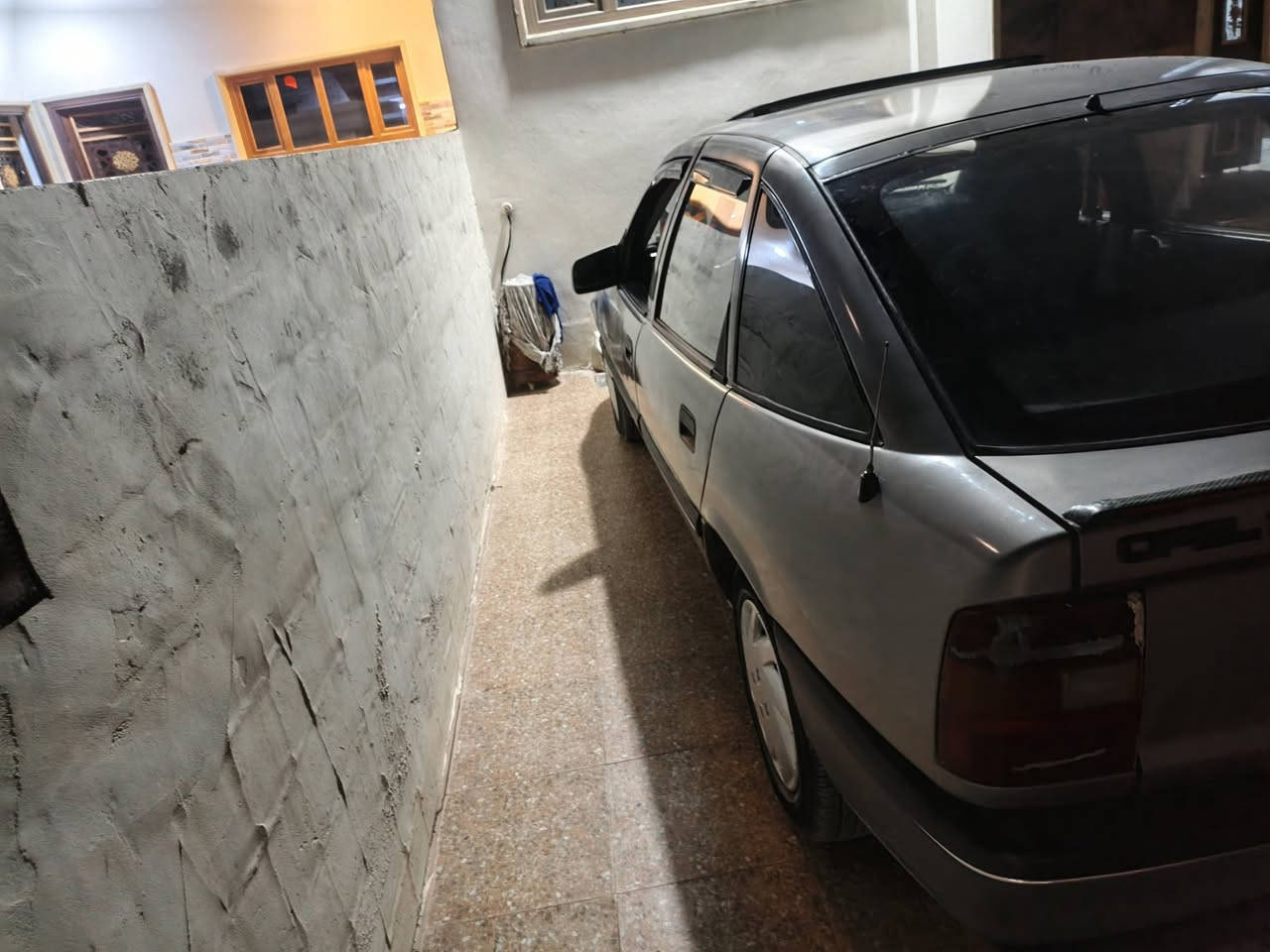 فكترا حجم 18 محرك كير شرط سياره حلا  من صور سياره بسمي   يعني اني شرعي سعر 43 ***********
