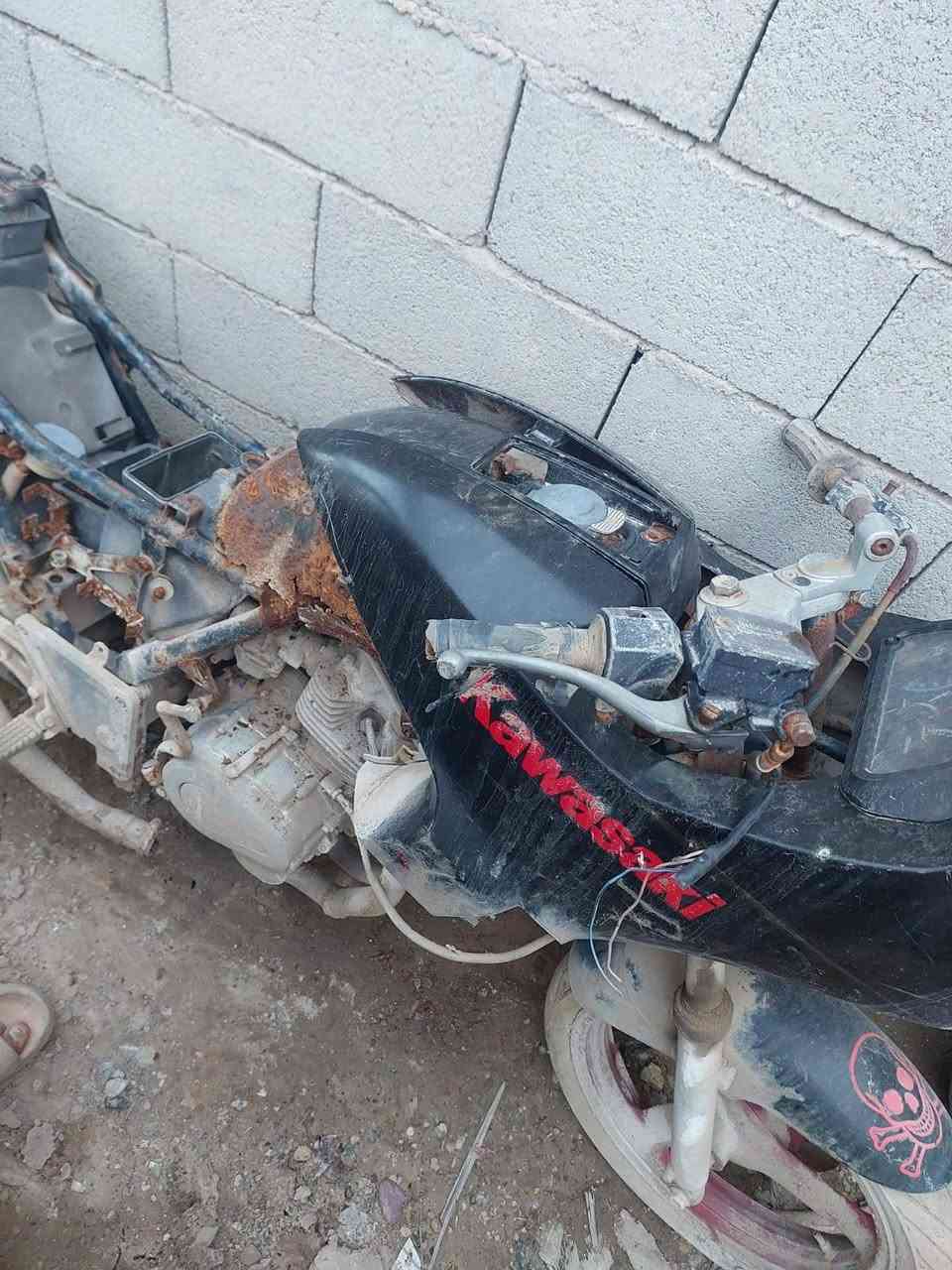 شواصي دراجات كاوسكي للبيع مكان بغداد ***********
