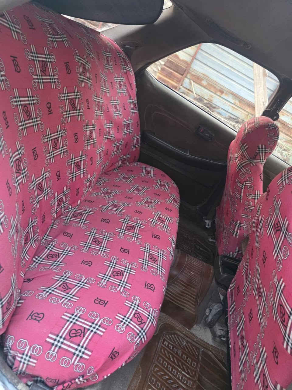 سلام مارك مديل 91 سياره جديده جاهزه رقم الماني مشروع وطني بسمي سياره مكفوله من لنقل ول ضربه مكينه وكير ونجي جدد تخم تاير جديد حداديه جديده با تري كهربايات كلهه شغاله رقم *********** السعر 26 ورقه نا صريه سوق الشيوخ

