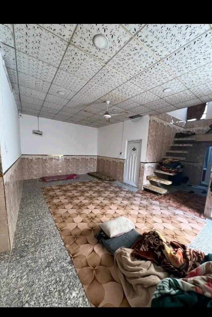 النجف • براكيه • ٢٠٠م