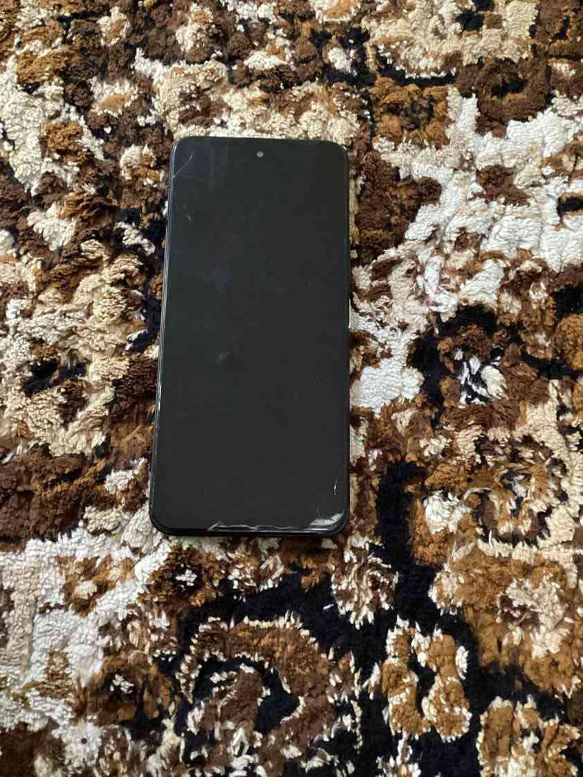 سلام عليكم
اخيك كمل المنشور للاخير.

جهاز انفنكس هوت 20 ذاكره128 

جهاز كامرته  لخلفيه عاطله وشاشه طاب بيها ماي وصاير  بيها خطوط خفيفه بس ابد ما مأثر ع لمس يلمس كلش طبيعي وجهاز الواي فاي مالته بي مشكلة لازم تبدل ايسي مال نت وتبديله يكلف تقريبا15 ولكامره هم15 والشاشه 30 (بس ترا شاشه شغاله طبيعي) السعر قيم بليرضي الله
للتواصل *********** أيضا بي واتساب 
ولخاص هم موجود
