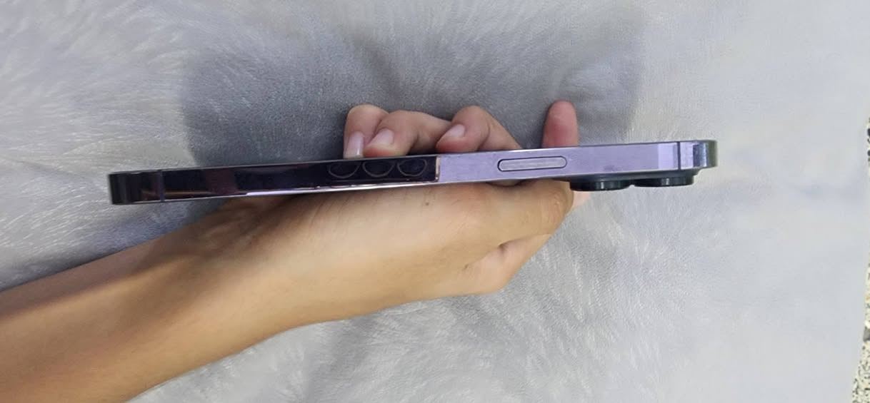 السلام عليكم
للبيع جهاز

IPHONE 14 PRO MAX 

ايفون 14 برو ماكس

البطارية: 85

الضمان: ماستر 

شرق اوسط

النضافة : 95

مامبدل بيه شي

اللون : بنفسجي 🟣

السعر : خاص

الاتصال على هذا الرقم

***********
