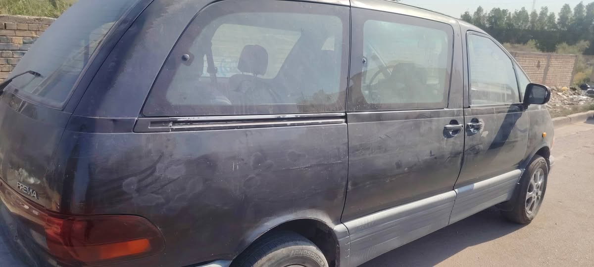 السلام عليكم للبيع موديل 96 رقم سليمانيه
السيارة جاهزه مكينه وكير حداديه  دوشمه
سياره جاهزه  كشر نضيف عل بلاد مصوره بدون ما اغسلهة مكان السيارة بغداد السعر  40
***********
