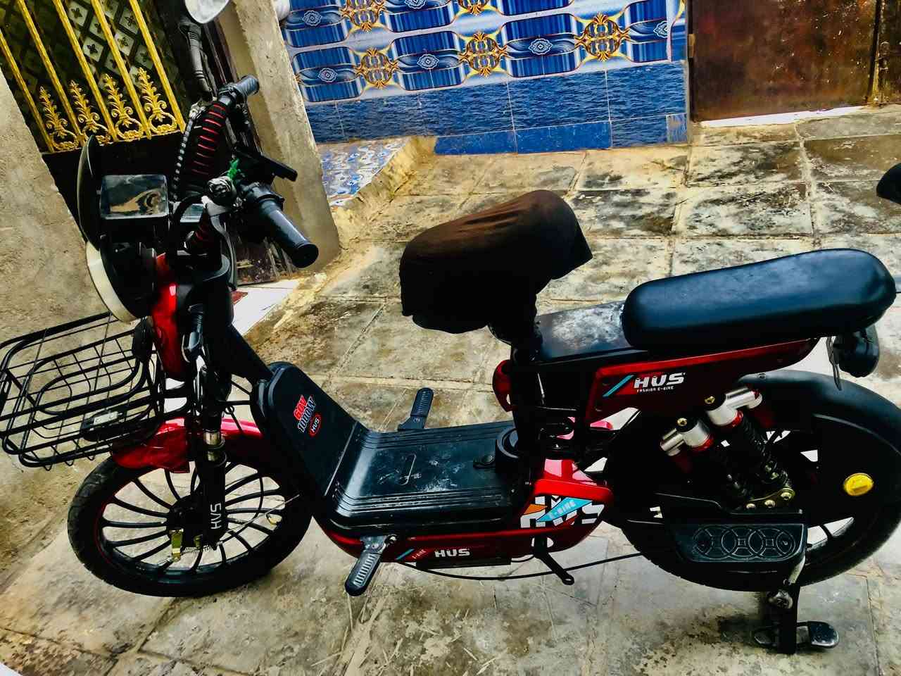دراجة شحن للبيع 5 بطاريات نضافه فول حجم 20 . السعر 400 مع المجال للأستفسار  ***********
