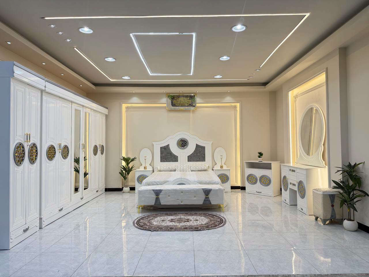 للحجز والاستفسار واتساب: *********** ☎️
​غرف نوم عراقية.. أناقة وسعر اقتصادي على قد الإيد! 🛏️✨
​تريدين تجددين غرفتكِ ومحتارة بالأسعار؟
وفرنا لكِ أرقى موديلات غرف النوم بنجارة عراقية متينة وأسعار اقتصادية تناسب ميزانيتكِ بدون ما تضحين بالجودة! 🛠️
​✨ ليش تختارين غرفنا العراقية الاقتصادية؟
​🪵 متانة وعمر: شغل عراقي نظيف ومضمون يتحمل الاستخدام اليومي.
​🎨 تصاميم عصرية: ألوان هادئة مودرن تعطي وسع وجمالية لغرفتكِ.
​💰 سعر مناسب جداً: أفضل قيمة مقابل سعر للتوفير وتسهيل التجهيز.
​🚚 خدمة التوصيل والشد متوفرة.
​💬 لطلب الصور والمواصفات الكاملة:
تفضلي بمراسلتنا عبر الواتساب على الرقم:
👉 ***********
​#غرف_نوم_عراقية #غرف_نوم_اقتصادية #أثاث_عراقي #تجهيز_منزلي
