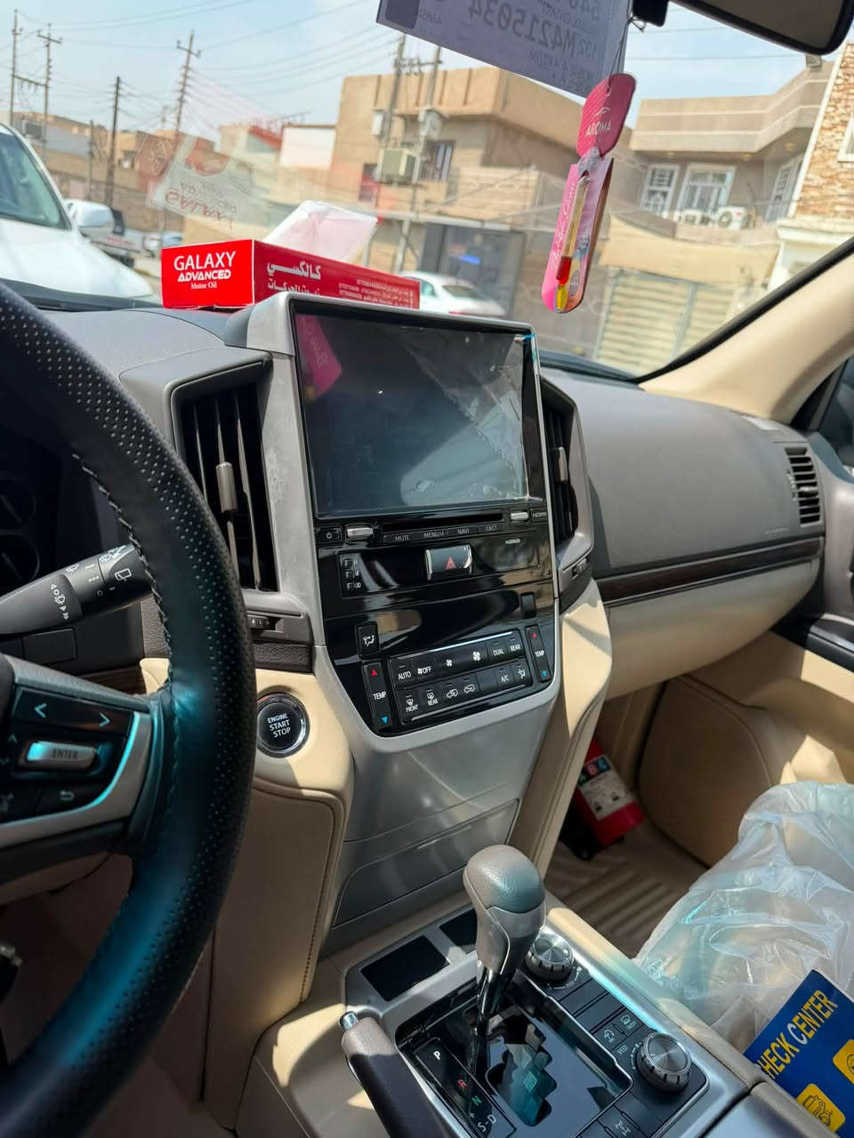 للبيع لاندكروز  موديل2019
بريم اصليه
ماشيه 66 الف فقط
رقم بغداد باسمي
سنويه وهزه جدد
مكفوله السيارة جديده بالكارتون
فول مواصفات ام ديفدي
السعر510$ 
مكاني بغداد حي الاعلام
***********
