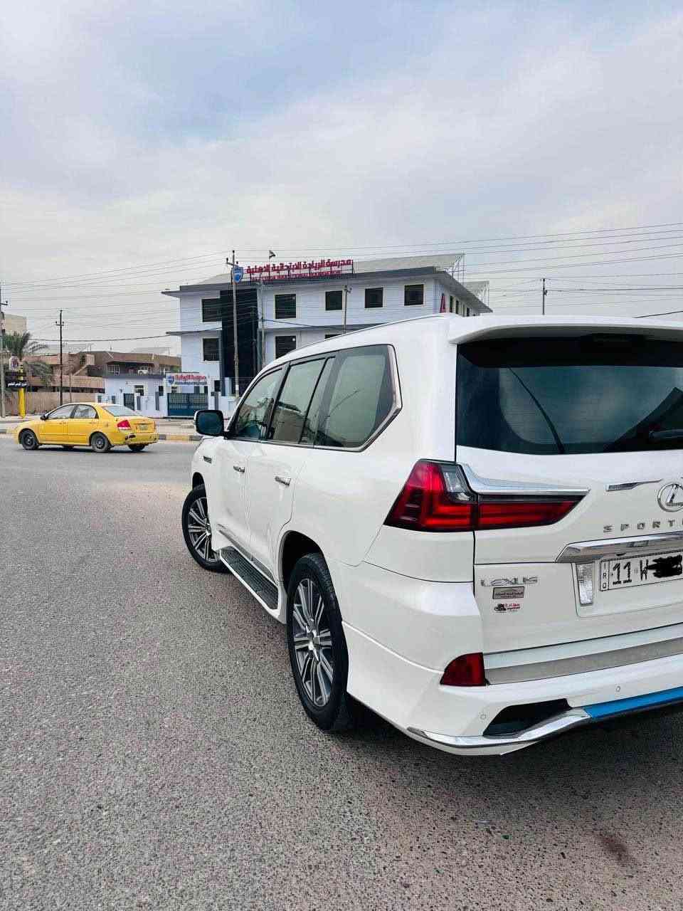 ٢٠١٧ • ٨٥٠٠٠ كم • كفالة سنة