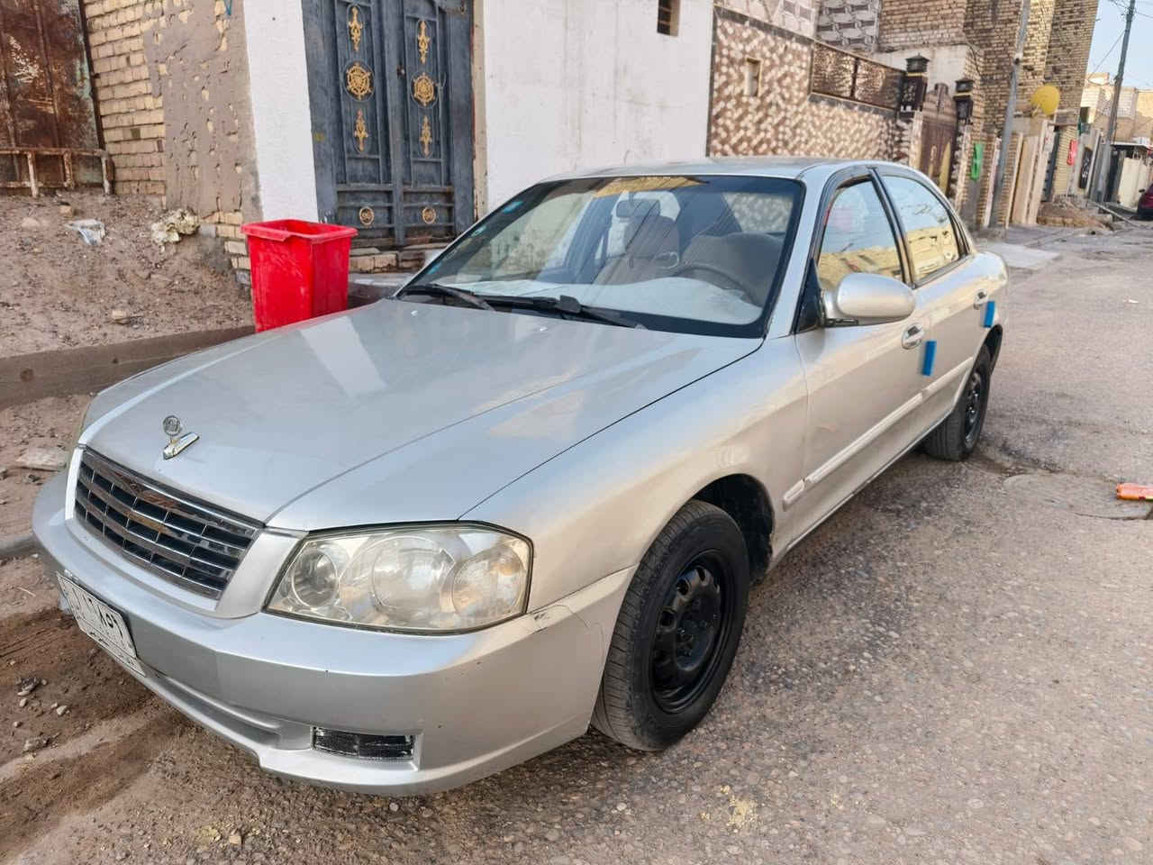 كيا اوبتيما موديل ٢٠٠٠  السياره محوره مكينه كورلا  تبريد شغال منظومه جديدة السنويه ما ساقطه مصبوغه عام السعر ٤٠ 
ه‍_***********
