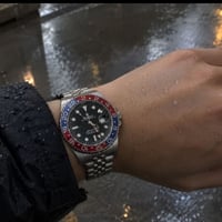 للبيع ساعه ماركه رولكس سعر ب50 مع التوصيل  للتواصل 07700249518