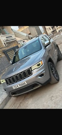 للبيع او مراوس بجارجر   Jeep Grand Cherokee Limited 2018  جيب جراند شي...