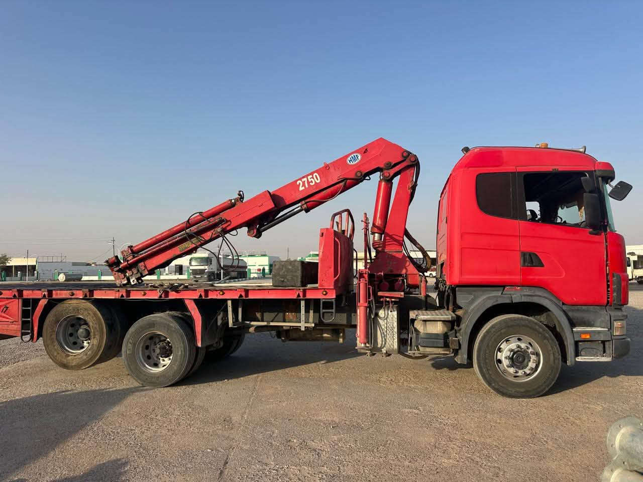 السلام عليكم كرين إسكانية موديل 2000 
جگ 10 طن 3 سلايت دهن 1 يدوي رقم السيارة البصرة تحويل ثاني يوم للاستفسار اتصال على الرقم
***********
