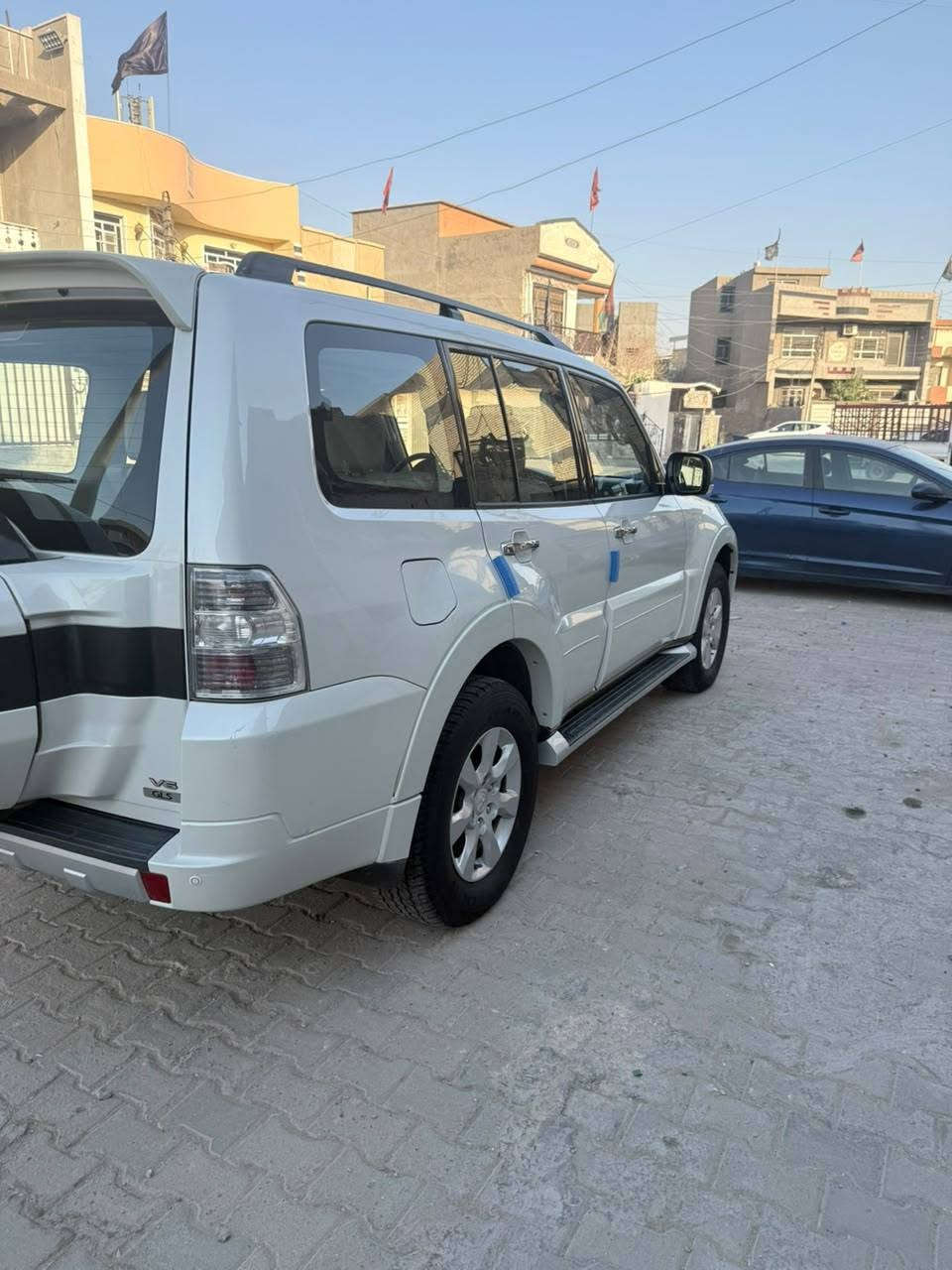 السلام عليكم باجيرو موديل 2015 حبتور محرك 6سلندر 3500 كير محرك على وضع الشركة سياره مكفوله من الضربه وصبغ والبارد   فتحة كشنات جلد  كشنات كهرباء كامره ٧راكب ٣قطع تبريد مري شفط دفع رباعي ٥ويل كب ثلاجه بالجكمجه حساس خلفي لايت زنون اصلي تخم تاير جديد دمام خلفي صدر خلفي امامي جديد رقم بغداد بسمي الجديد السعر 168 اوبيها مجال بسيط كلش رقم 📱 *********** الكورك بي وتساب ***********
