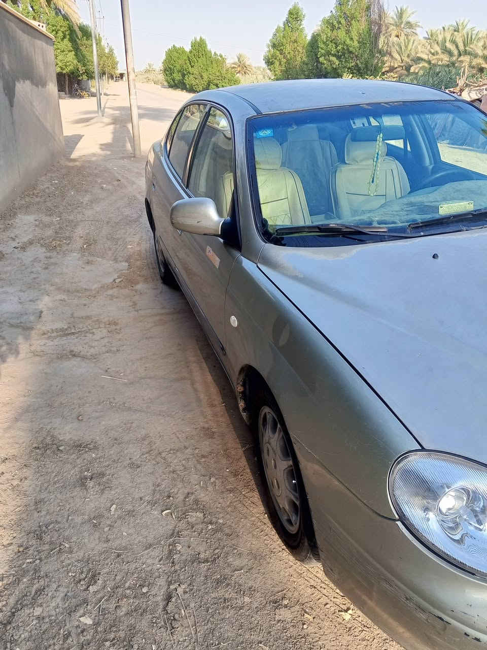 السلام عليكم سياره دايوالكنزه البيع موديل 200التبريد فول السعر 42وبيه مجال  التصال عله الرقم ***********
