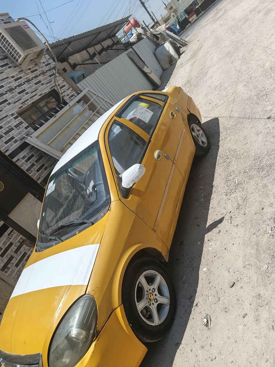 ليـفان ٥٢٠ • ٢٠١١ • مكينة بخار